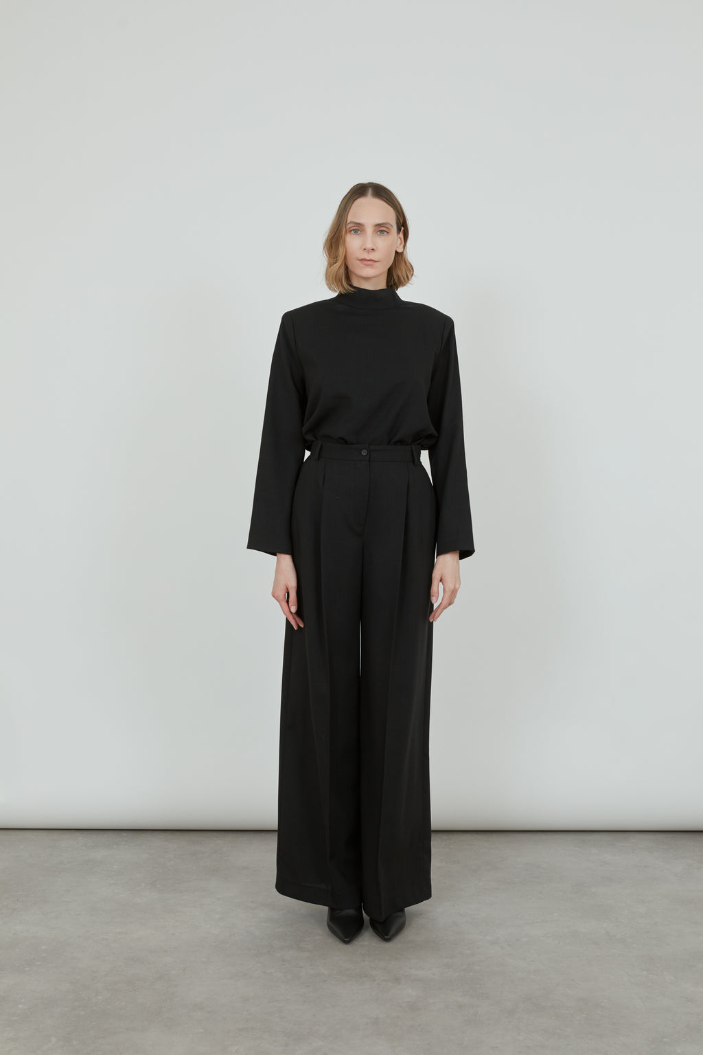 Dalida trousers | Black - Virgin wool