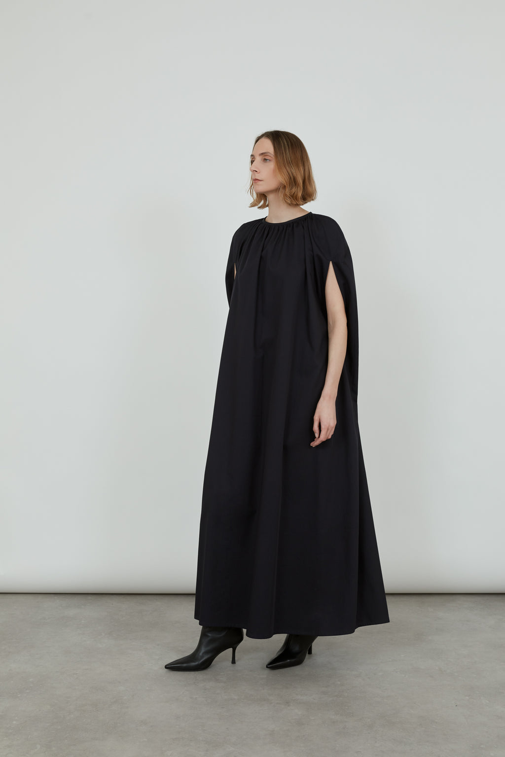 Gillian cape dress | Midnight Blue - Cotton