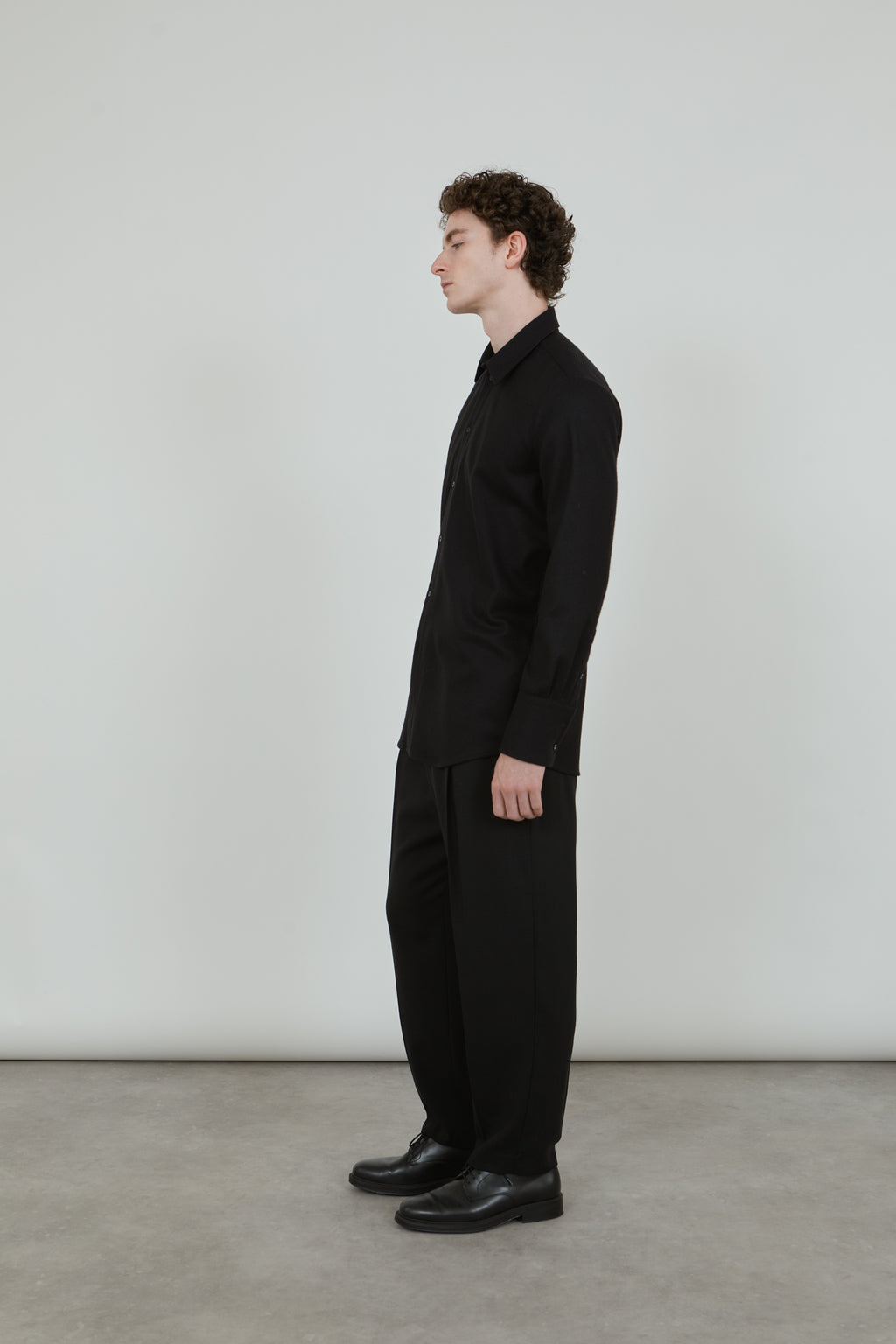 Adam shirt - black - virgin wool