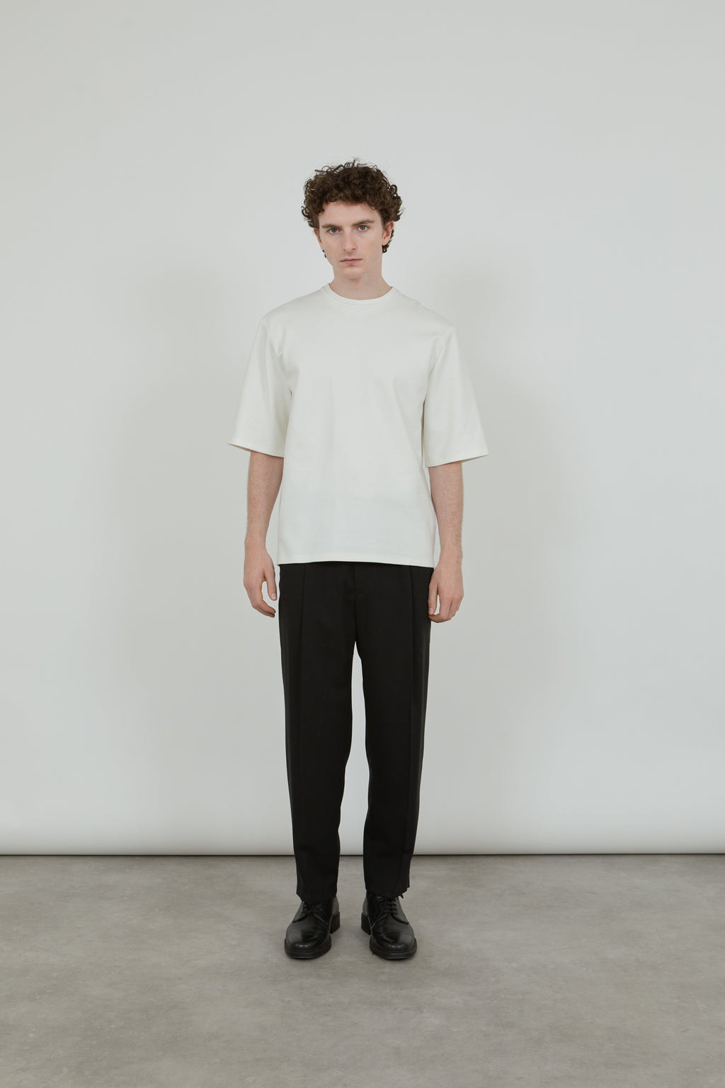 Alfred T-shirt | Off white - Organic cotton