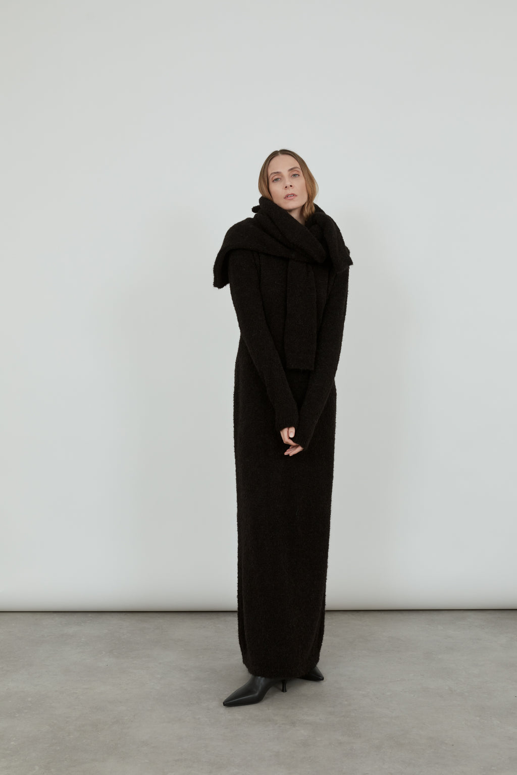 Olive knitted dress | Black - Alpaca wool