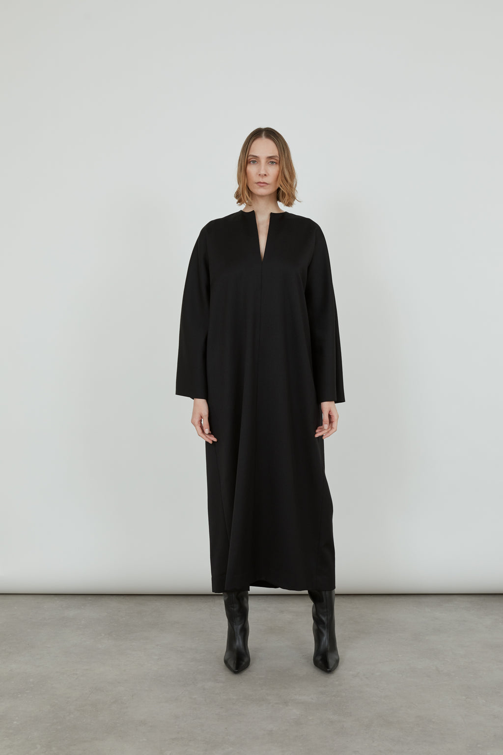 Thalia dress | Black - Virgin wool
