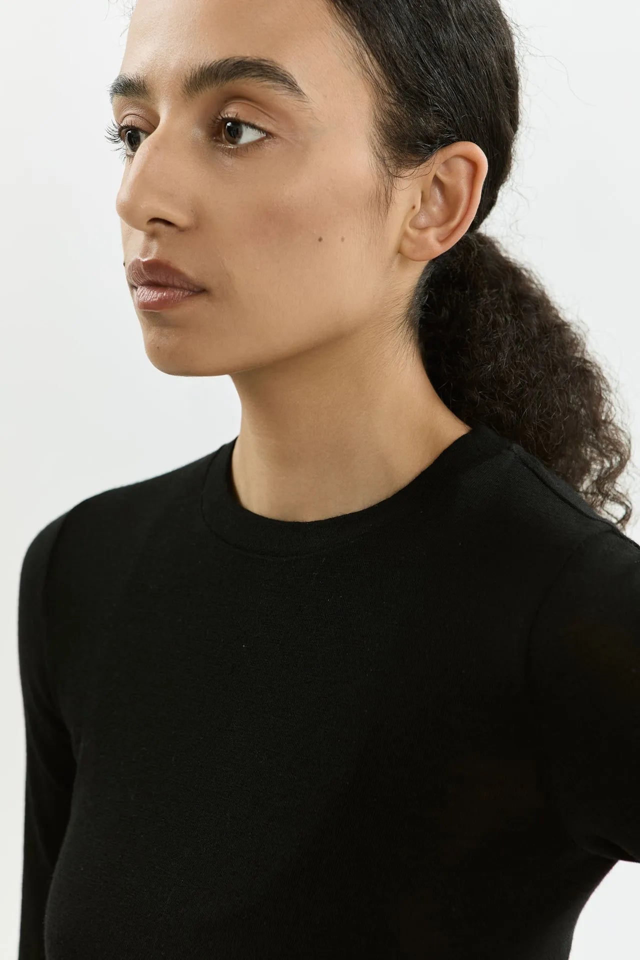 Vicky T-shirt | Black - Merino silk jersey