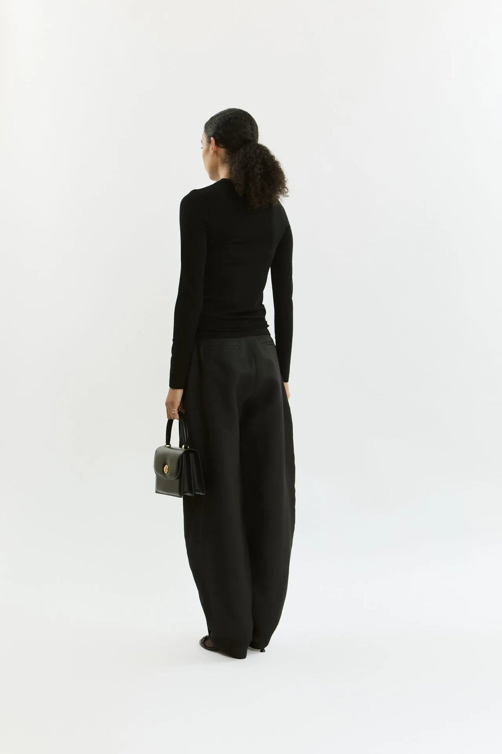Vicky T-shirt | Black - Merino silk jersey