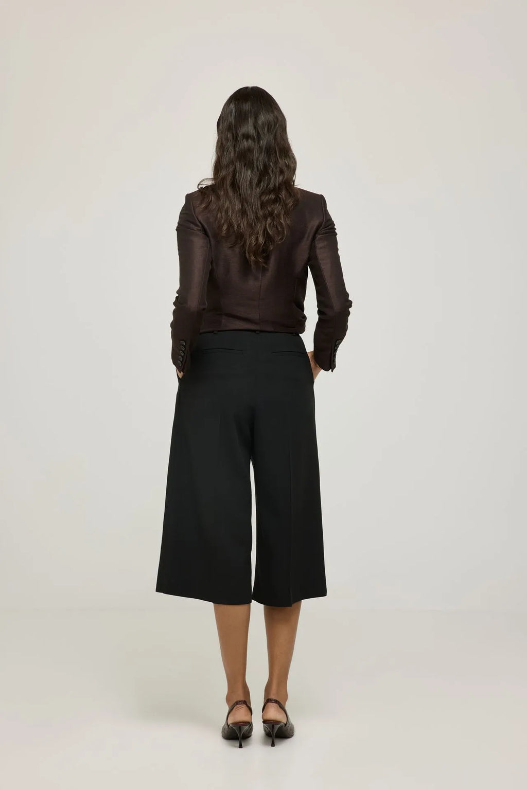 Estee bermudas | Black - Virgin wool