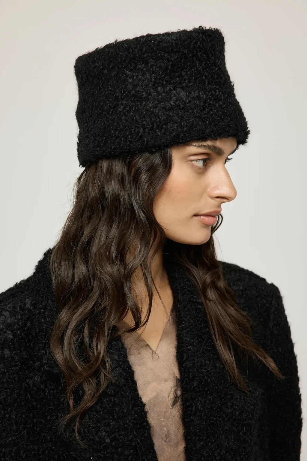 Simone hat | Black - Mohair blend