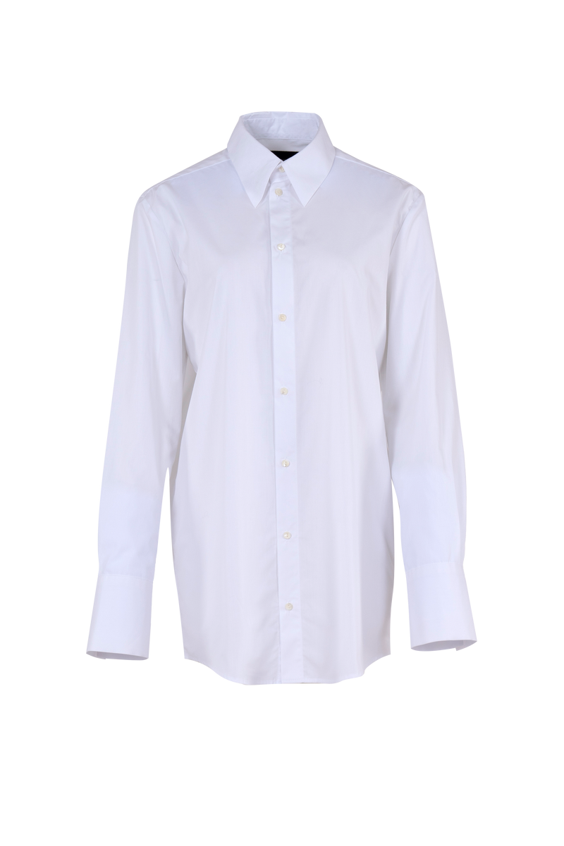 Classic white shirt in cotton poplin.