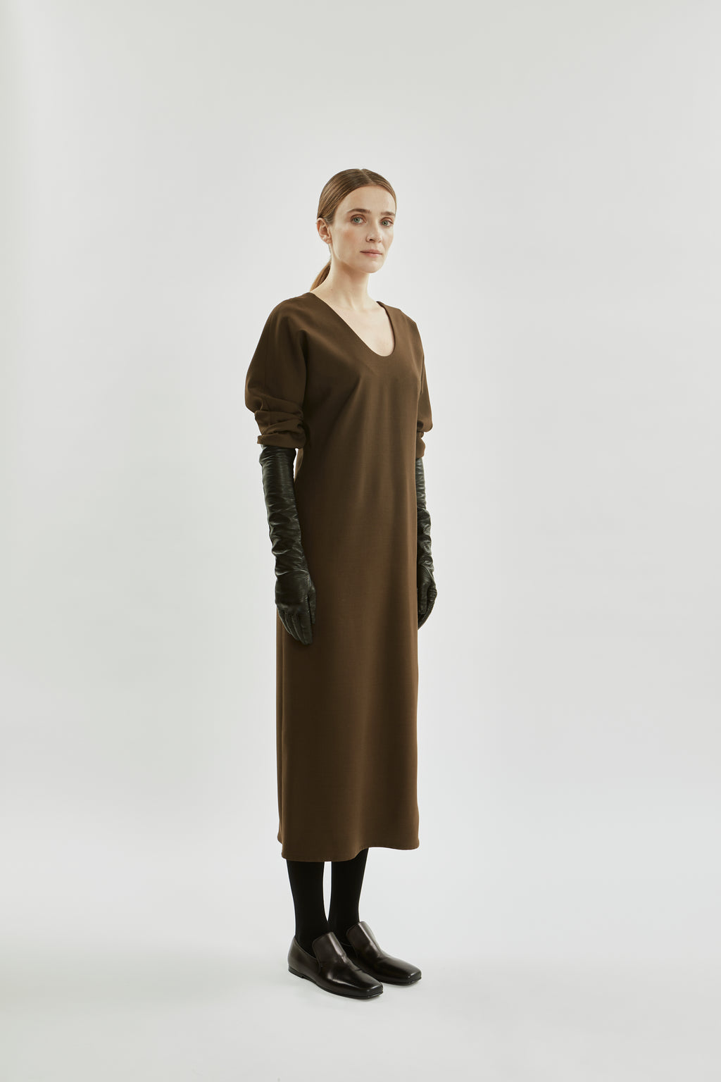 Angelina dress | Khaki - Virgin wool blend