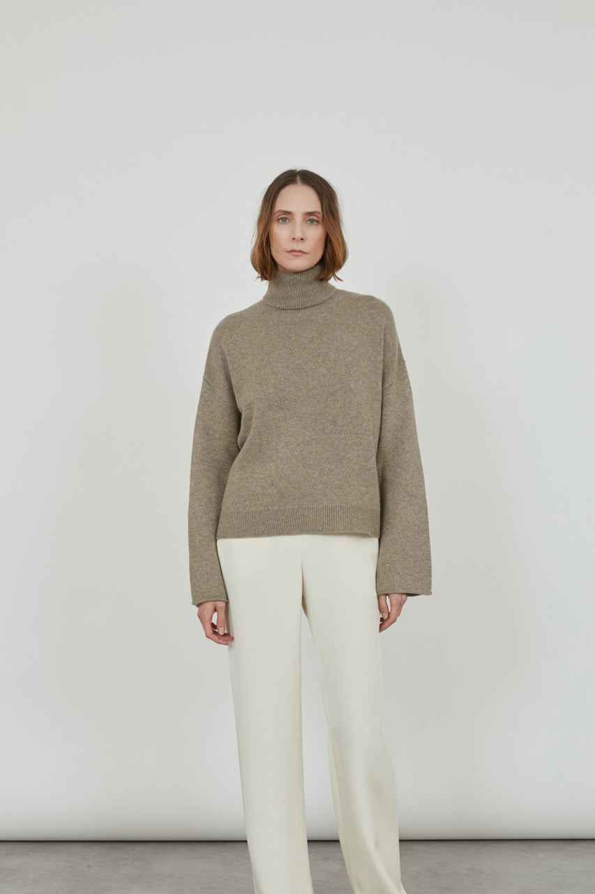 Alicia Knit | Biscuit - Cashmere