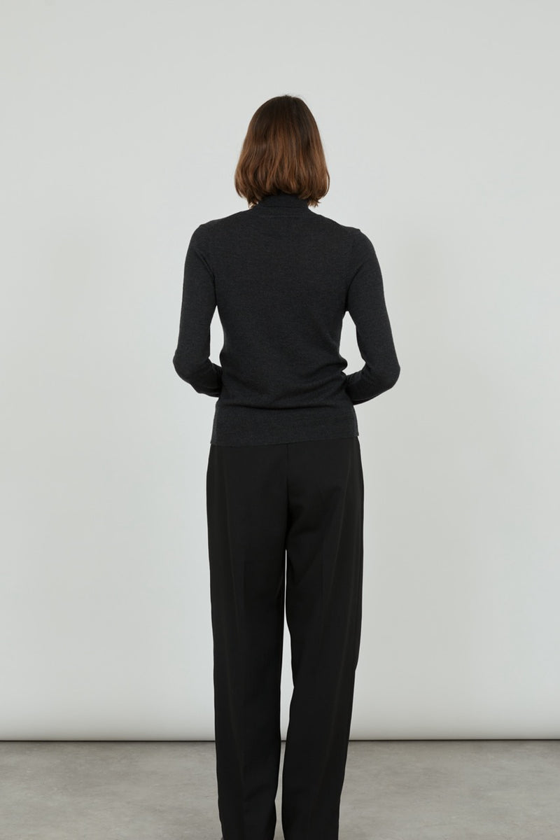 Frederica turtleneck knit | Dark grey - Ultrafine merino-cashmere-silk blend