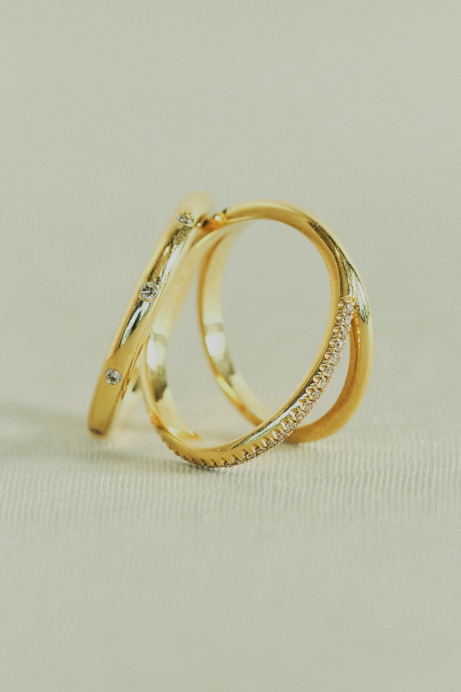 Euterpe ring |  18K gold - Diamonds