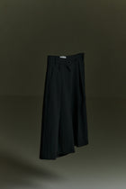 Frankie bermuda shorts | Black - Virgin wool