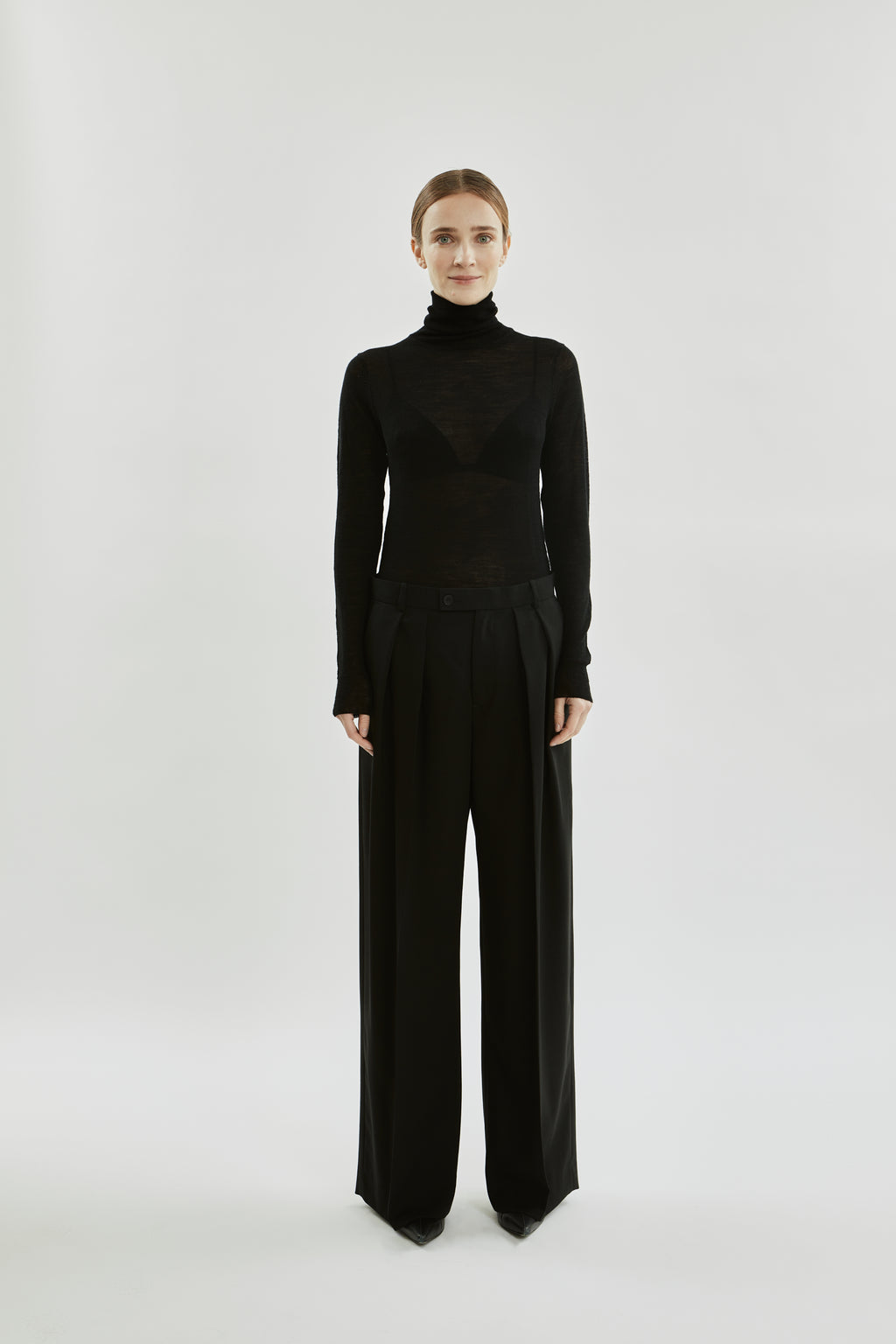 Frederica sheer | Black - Extra fine merino