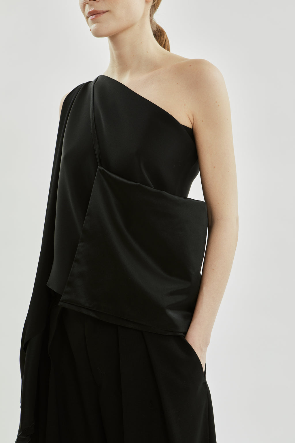Irini beltbag | Black - Satin silk