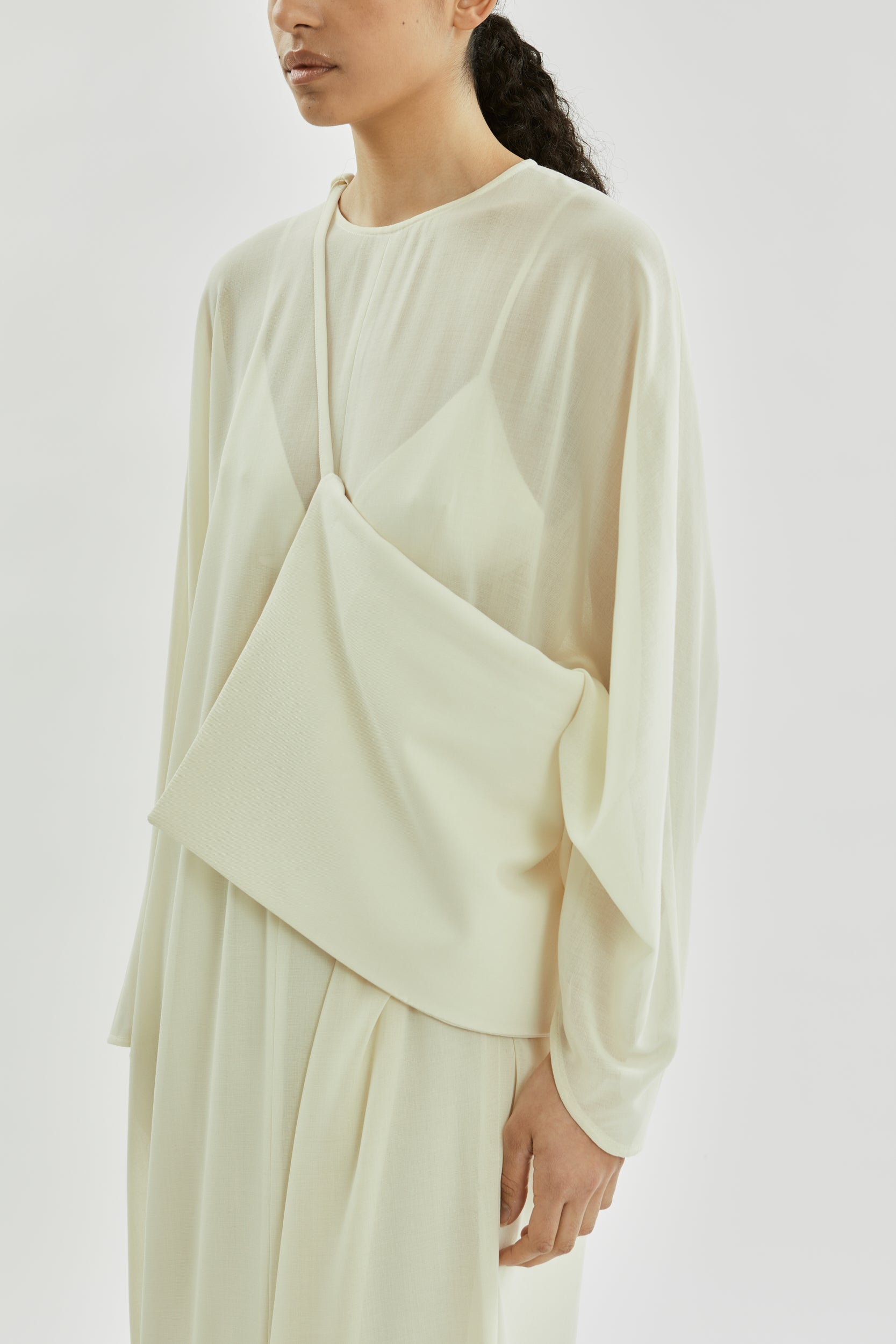 Irini beltbag | Off white - Virgin wool
