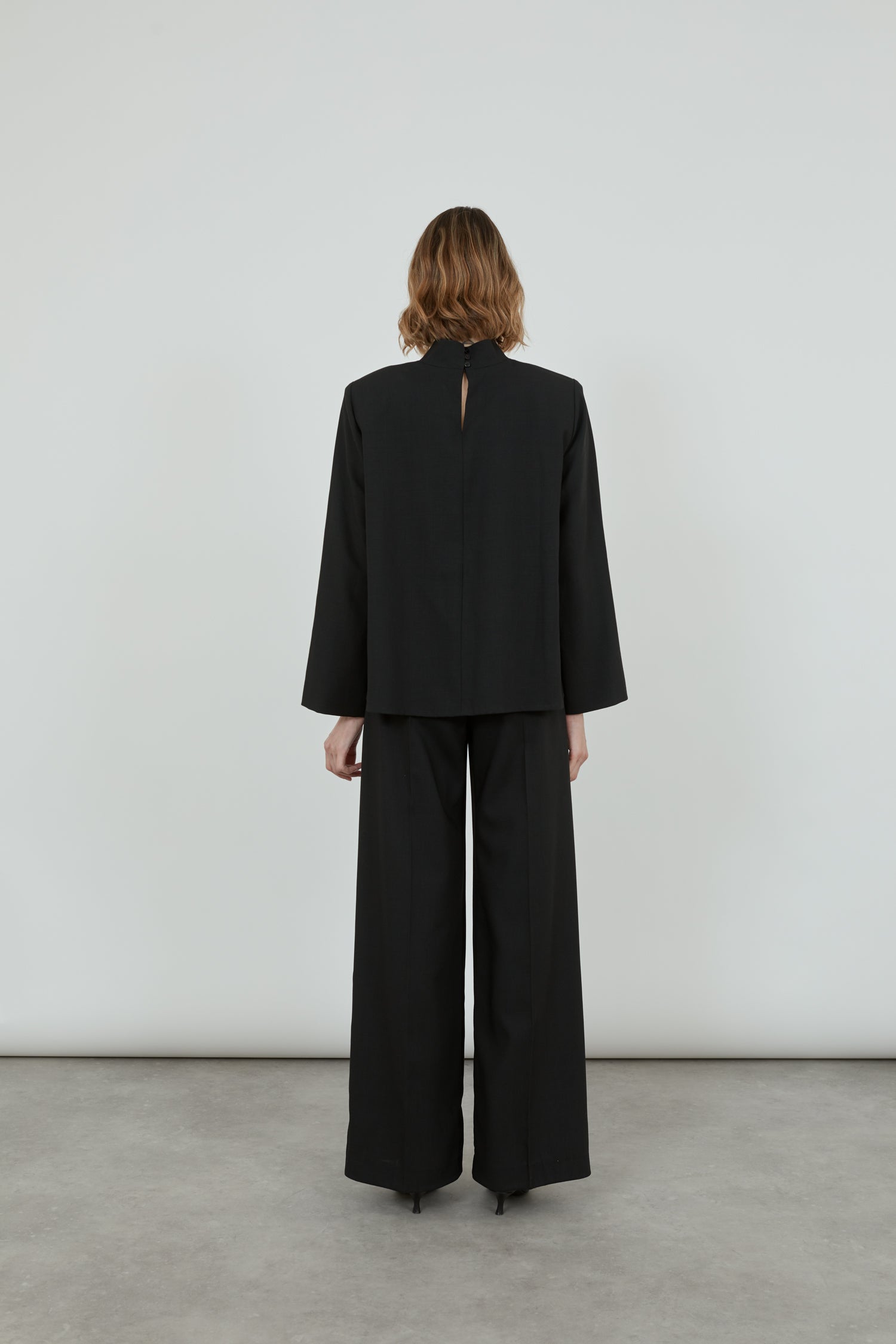 Jacoba blouse | Black - Virgin wool