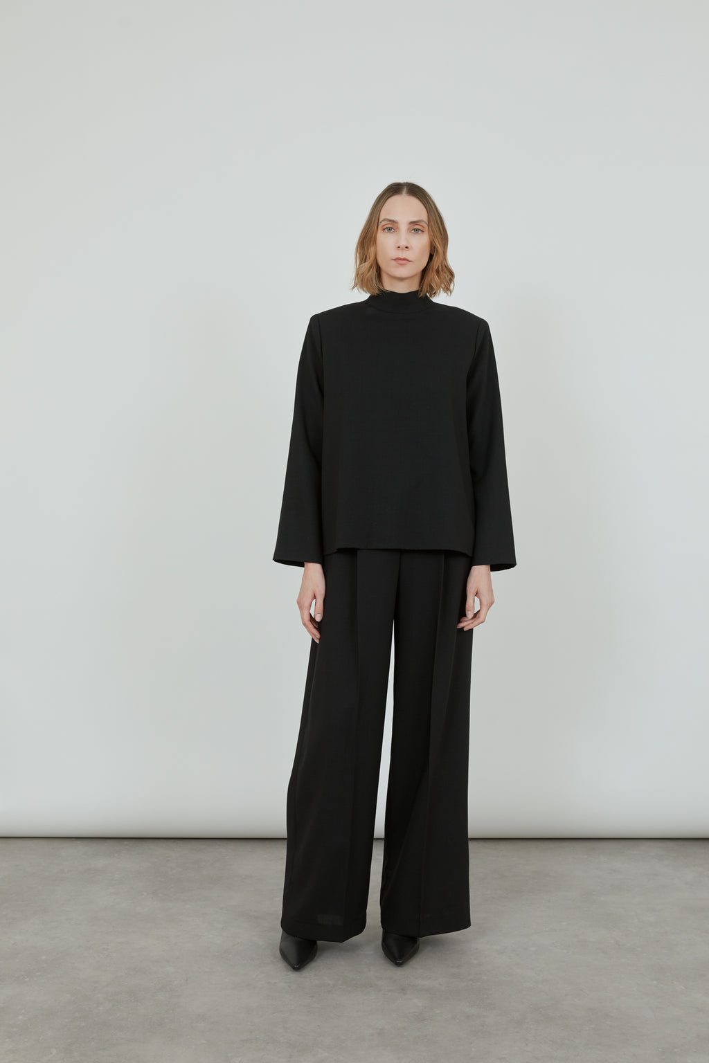 Jacoba blouse | Black - Virgin wool