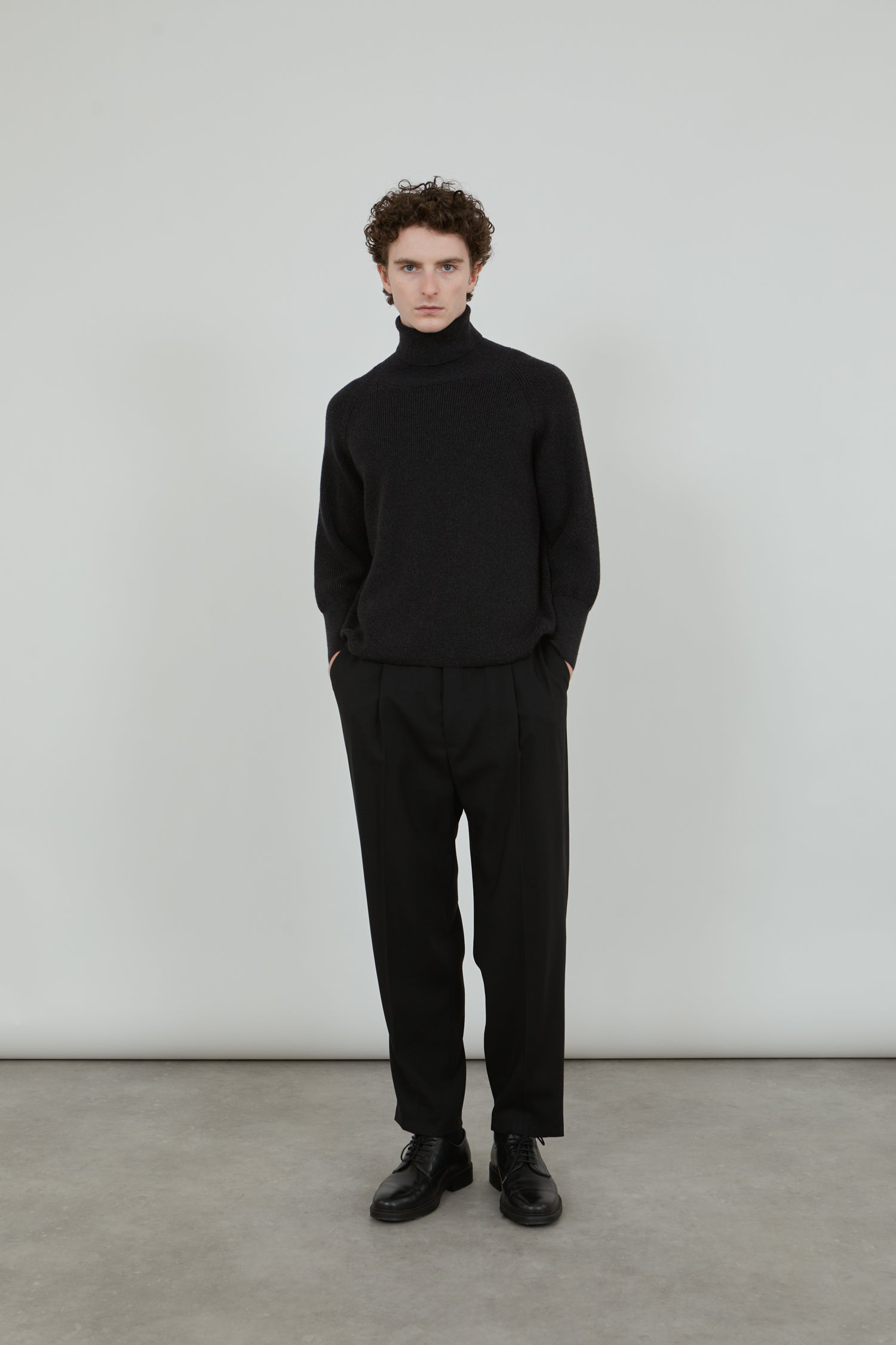 Julien turtleneck | Black - Merino wool