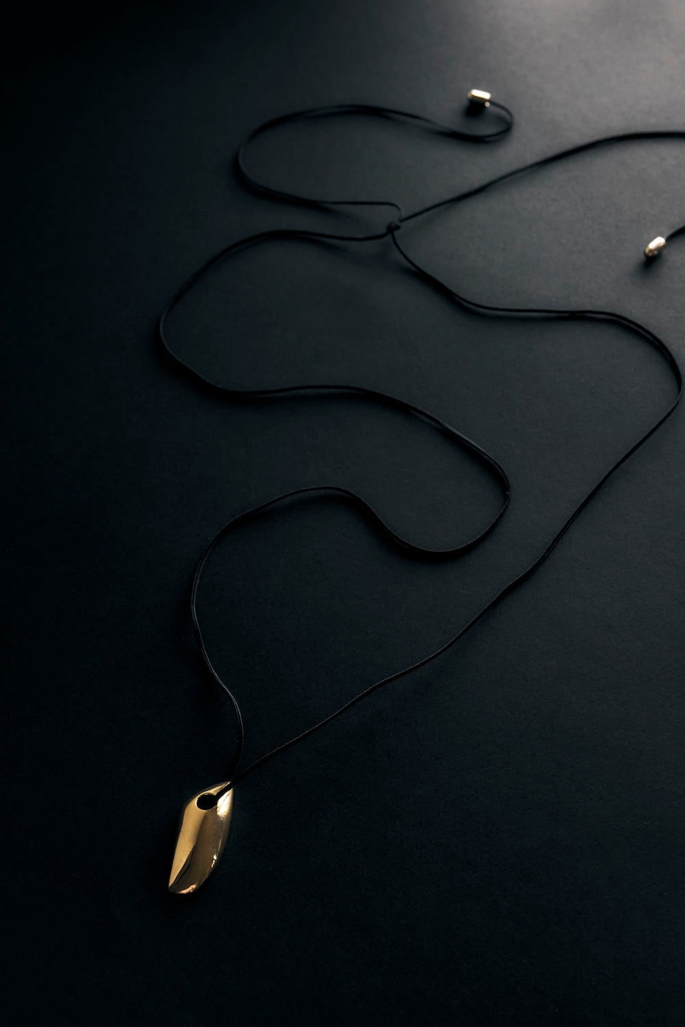 Khalo hanger | 18k goud