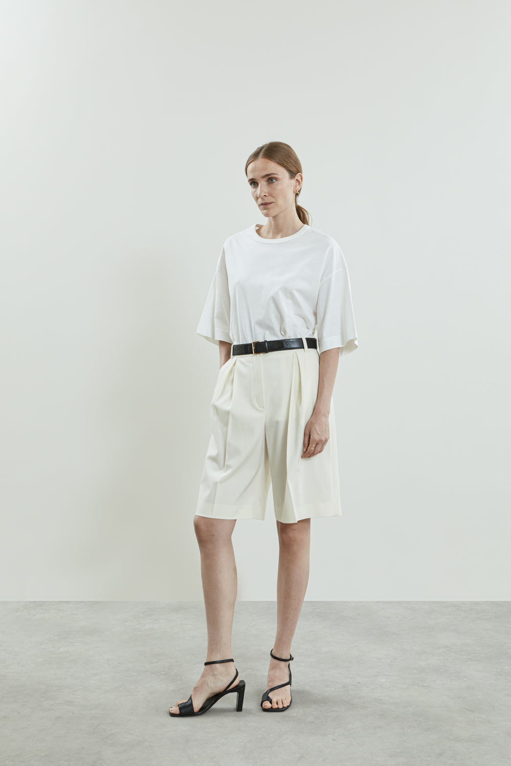 Frankie bermuda Shorts | Off white - Virgin Wool