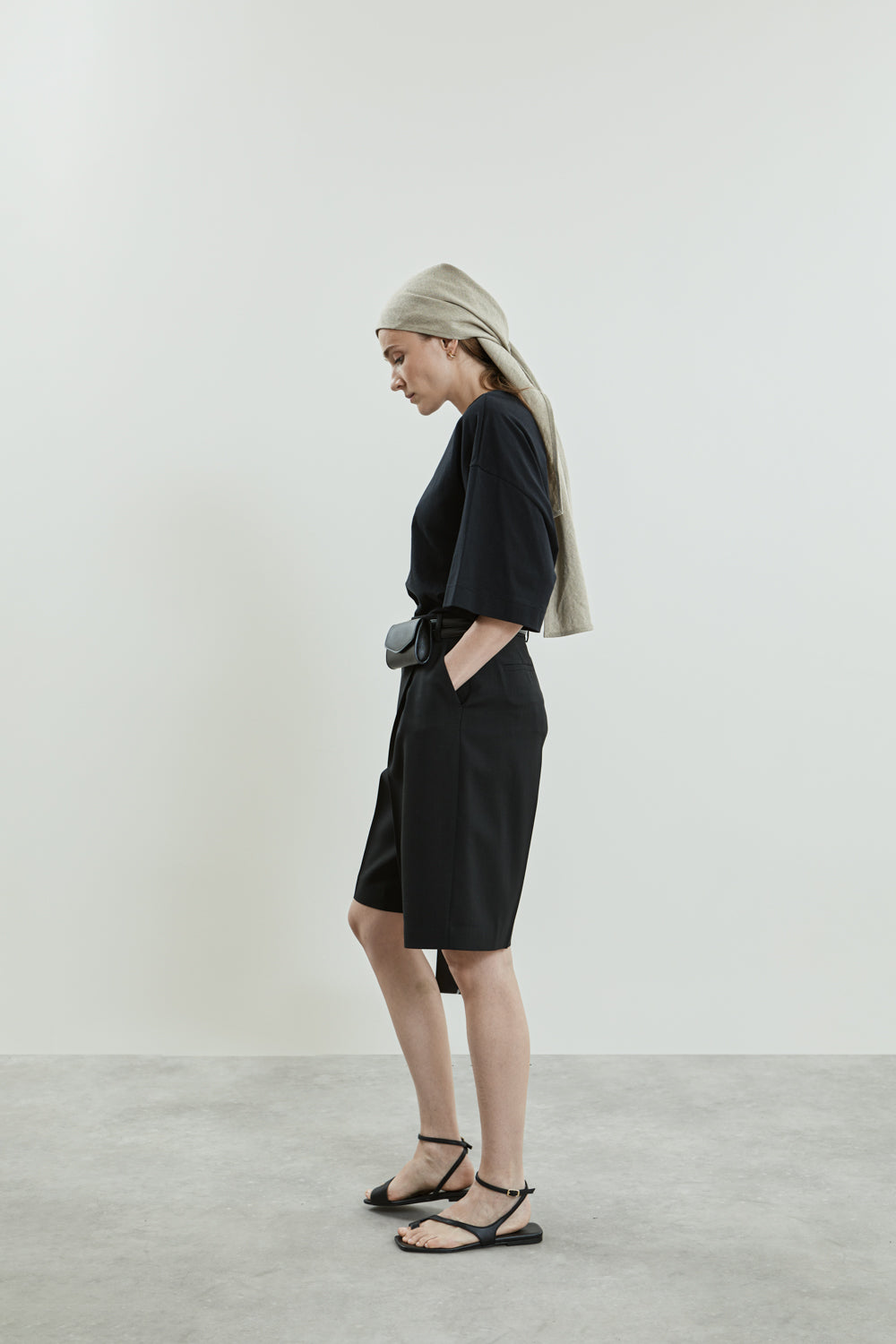 Frankie bermuda shorts | Black - Virgin wool