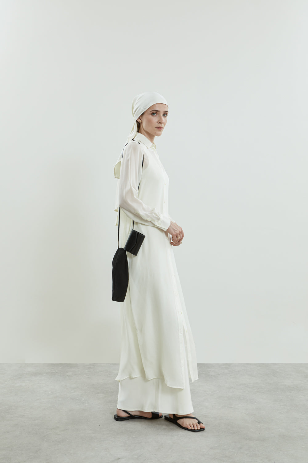 Irena dress | Off white - Chiffon silk