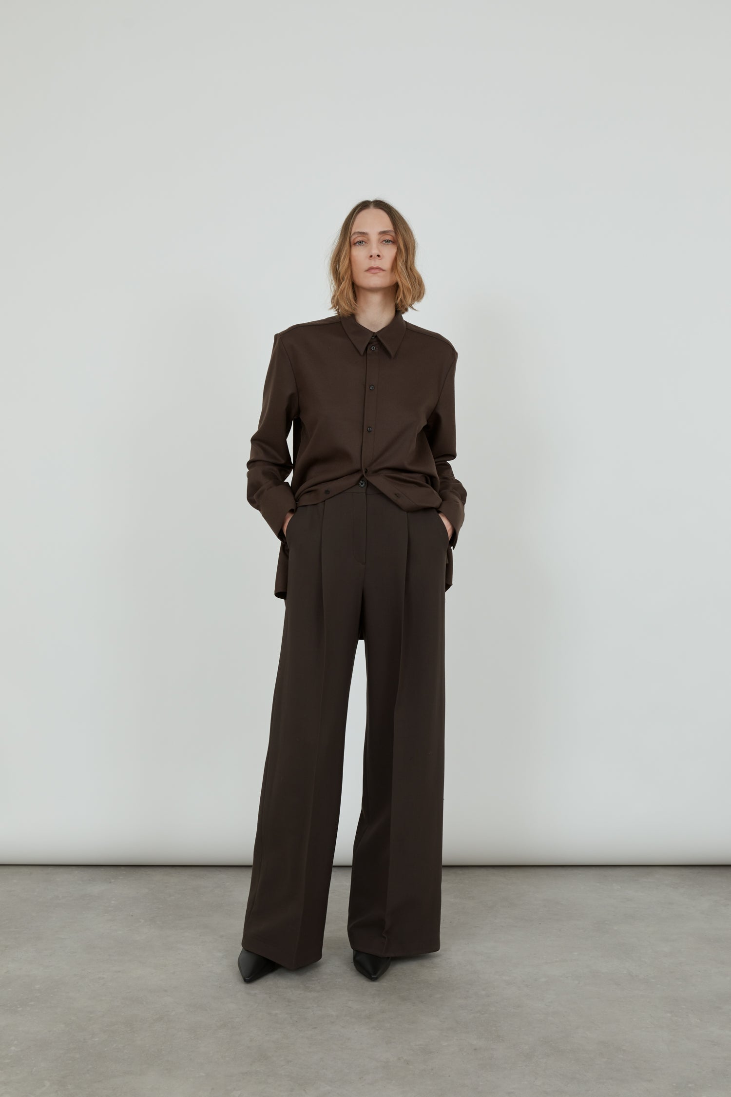 Dalida trousers | Chocolate - Virgin wool