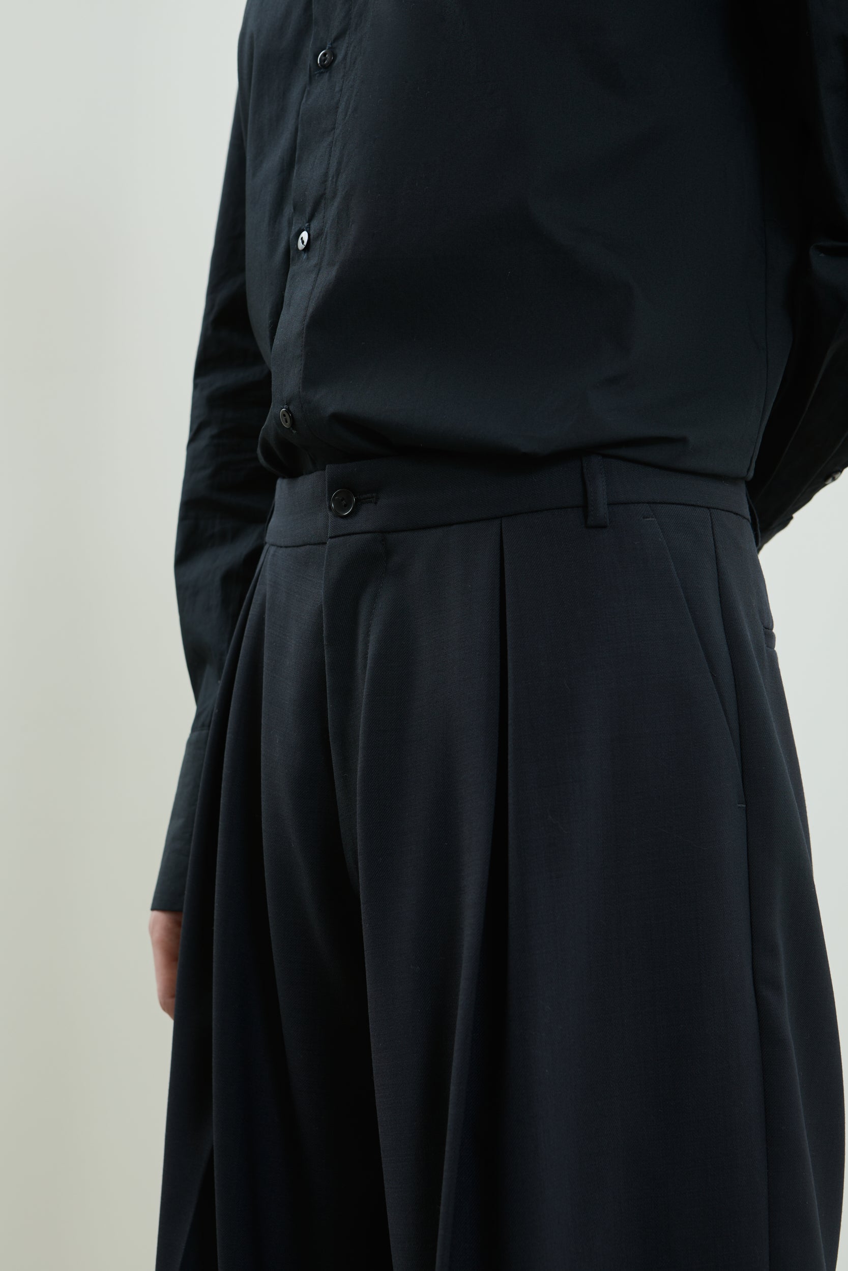 Frank shorts | Black - Virgin wool