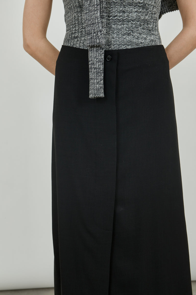 Mei skirt | Black - Virgin wool