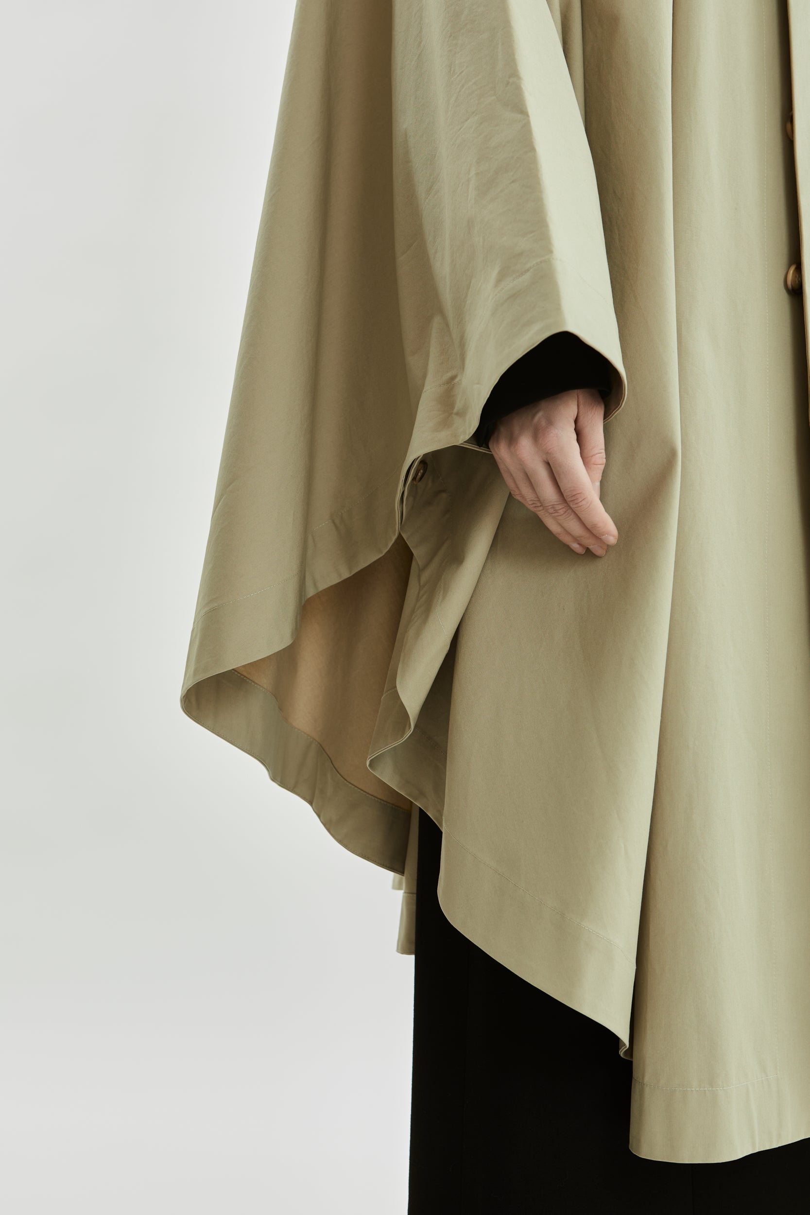 Odin poncho | Beige - Water repellent organic cotton