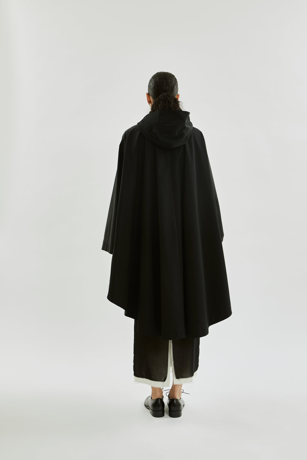 Odin poncho | Black - Water repellent organic cotton