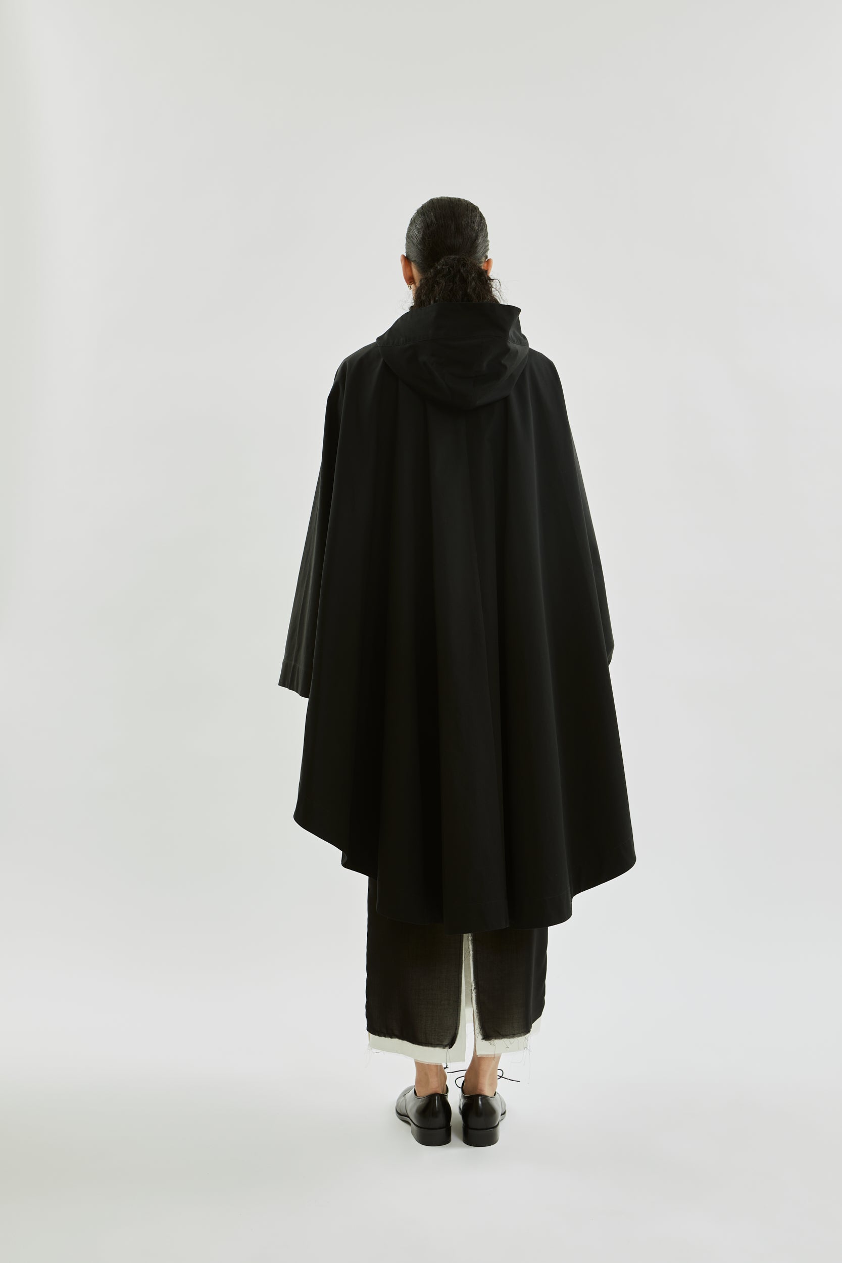 Odin poncho | Black - Water repellent organic cotton