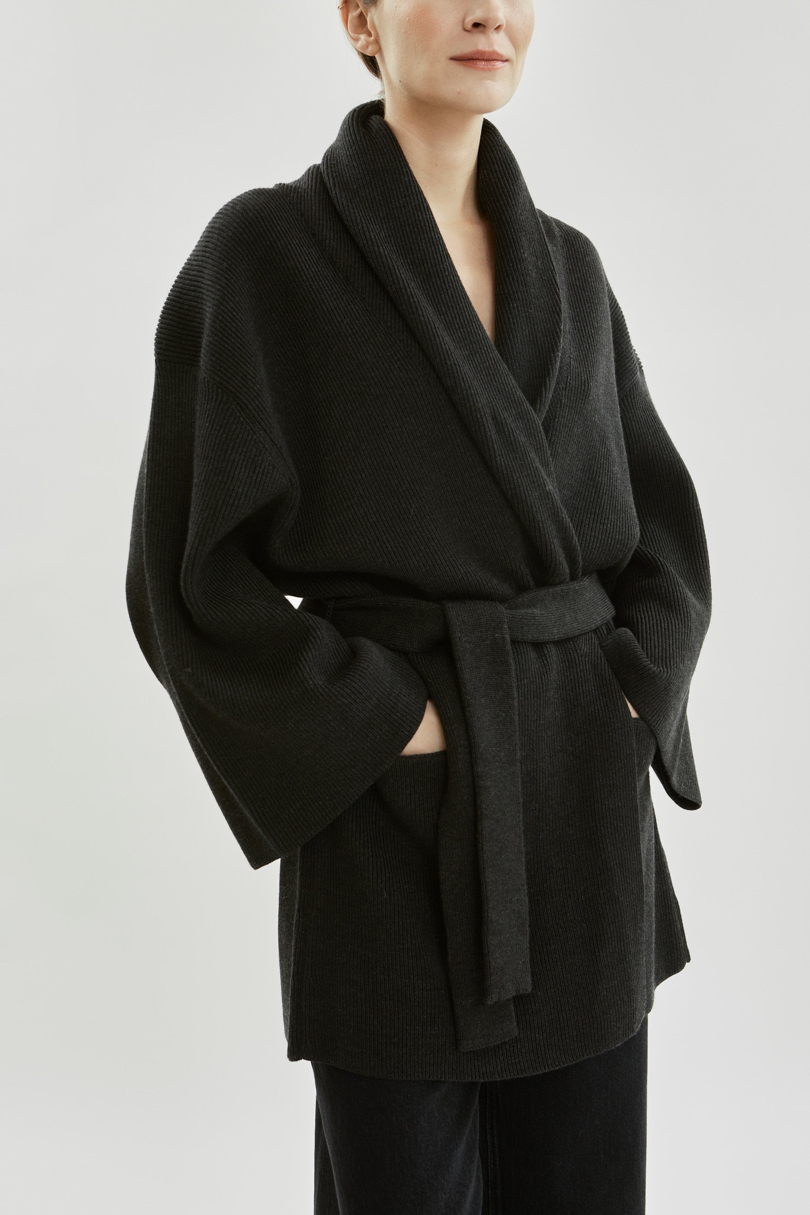 Suki short cardicoat | Dark grey - Merino wool