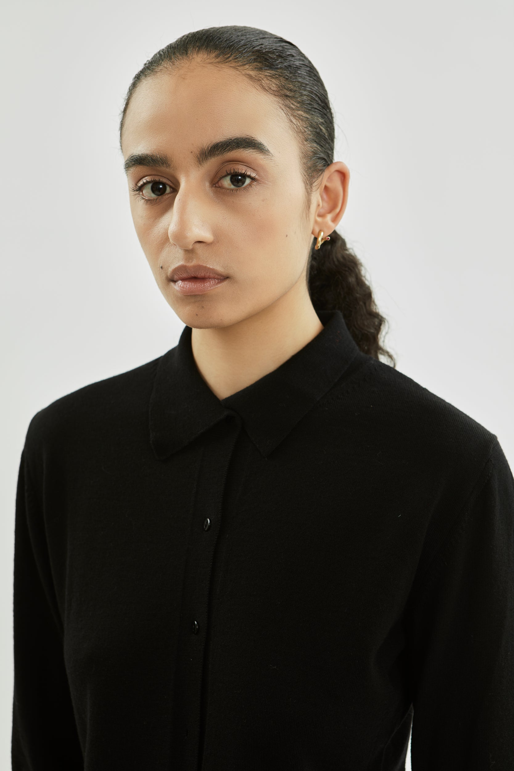 Violet cardigan | Black - Virgin merino wool