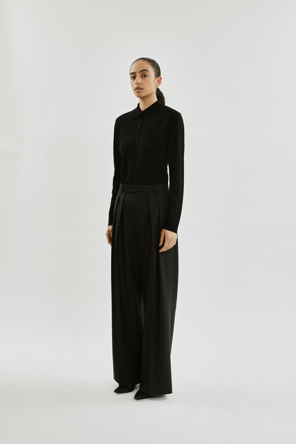 Violet cardigan | Black - Virgin merino wool