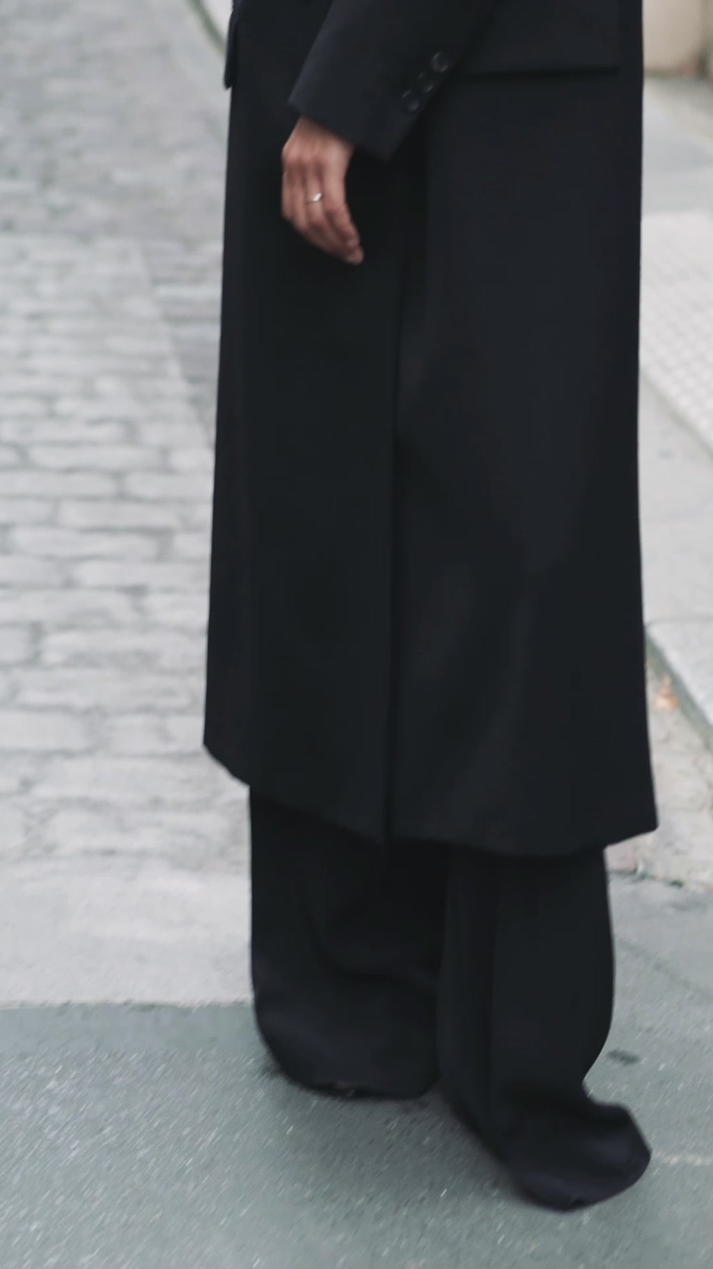 Ornella coat | Black - Virgin wool