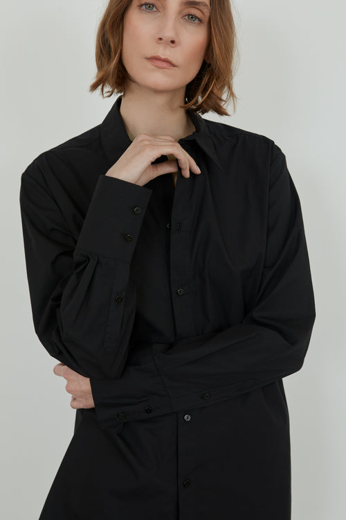 La Collection Adam shirt in Black with elongated sleeves and cuffs